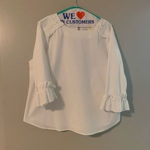 Ruffle trim stretch shirt